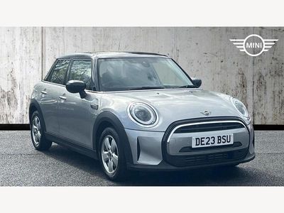 Used Mini Cooper Classic 134 HP (98 kW) 2023 Silver Hatchback