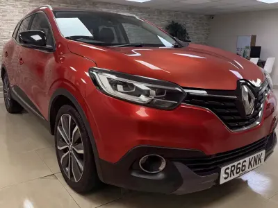 Used Renault Kadjar Signature 130 HP (95 kW) 2016 Red SUV