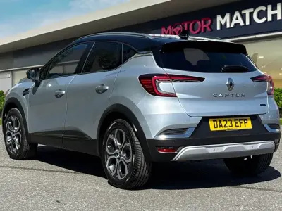 Second-hand Renault Captur Techno 2023 Gri SUV