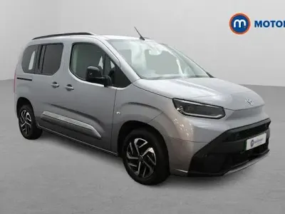 Used Toyota Proace Verso City 100 kW (136 HP) 2025 Grey Estate
