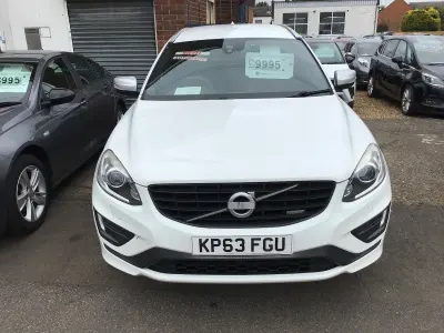 Used Volvo XC60 R-Design 215 HP (158 kW) 2013 White SUV