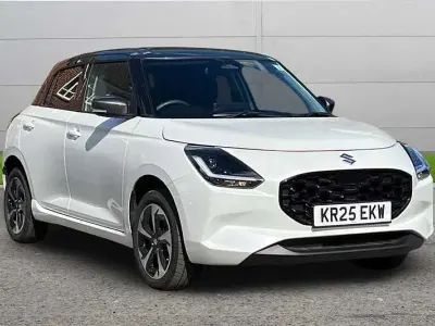 Used Suzuki Swift 2025 Pure white  mineral grey roof Hatchback