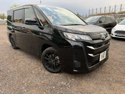 Used Toyota Voxy