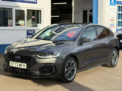 Used Ford Focus ST-Line X 125 HP (91 kW) 2023 Grey Hatchback