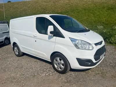 Begagnad Ford Transit Custom Limited 130 HK (95 kW) 2017 Vit Van