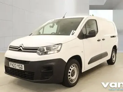 Used Citroën Berlingo 100 HP (73 kW) 2023 White MPV