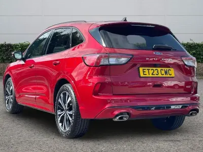 Used Ford Kuga ST-Line 150 HP (110 kW) 2023 Red SUV