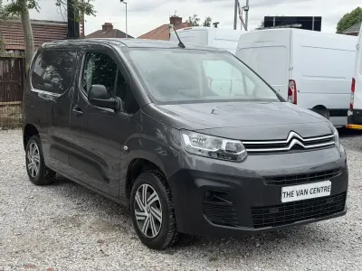 Used Citroën Berlingo 100 HP (73 kW) 2023 Grey MPV