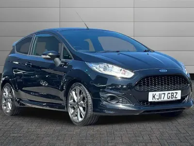 Begagnad Ford Fiesta ST-Line 125 HK (91 kW) 2017 Svart Halvkombi