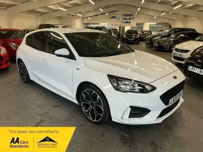Używany Ford Focus ST-Line X 125 KM (91 kW) 2020 Biały Hatchback
