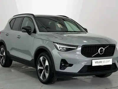 Used Volvo XC40 Plus 161 HP (118 kW) 2025 Grey SUV