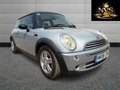 Used Mini Cooper Hatch 116 HP (85 kW) 2006 Silver Hatchback