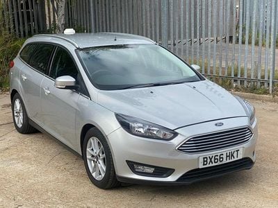 Used Ford Focus Zetec 125 HP (91 kW) 2017 Silver Estate