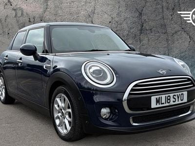 Used Mini Cooper Hatch 134 HP (98 kW) 2018 Blue Hatchback