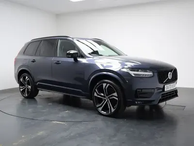 Usado Volvo XC90 R-Design Pro 235 CV (172 kW) 2021 Azul SUV