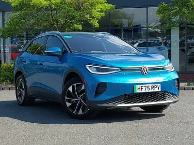 Second-hand VW ID.4 Pro 210 kW (286 CP) 2025 Albastru SUV