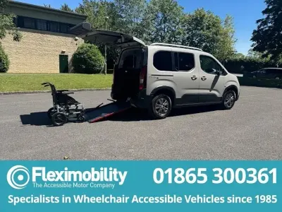 Used Peugeot Rifter 110 HP (80 kW) 2022 Beige MPV