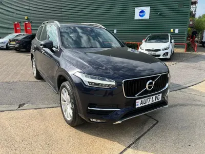 Used Volvo XC90 Momentum 235 HP (172 kW) 2017 Blue SUV