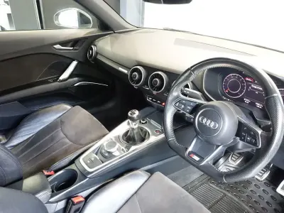 Used Audi TT Black Edition 180 HP (132 kW) 2018 White Coupe