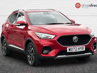 Used MG ZS Exclusive 111 HP (81 kW) 2023 Red SUV