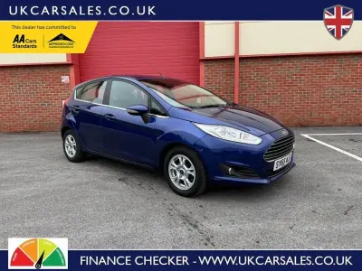 Used Ford Fiesta Zetec 95 HP (69 kW) 2015 Blue Hatchback