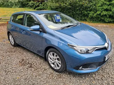 Used Toyota Auris