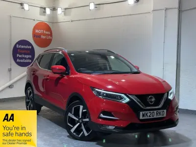 Used Nissan Qashqai S 160 HP (117 kW) 2020 Red SUV