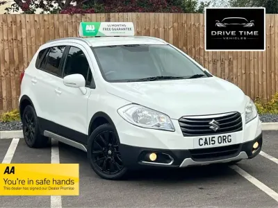 Used Suzuki SX4 SZ-T 2015 White Hatchback
