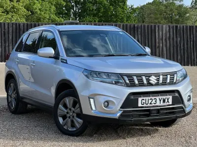 Używany Suzuki Vitara SZ-T 2023 Srebrny SUV