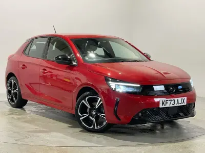 Second-hand Vauxhall Corsa 75 CP (55 kW) 2024 Roșu Hatchback