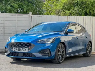 Used Ford Focus ST 280 HP (205 kW) 2019 Blue Hatchback
