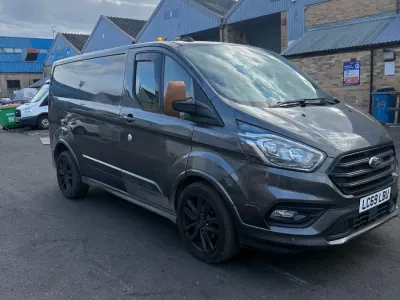 Usado Ford Transit Custom Sport 185 CV (136 kW) 2019 Gris Van