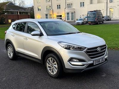 Used Hyundai Tucson SE 132 HP (97 kW) 2016 Silver SUV