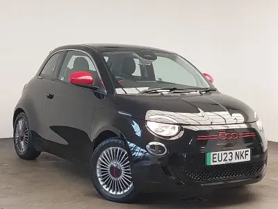 Używany Fiat 500e Red 86 kW (118 KM) 2023 Czarny Hatchback