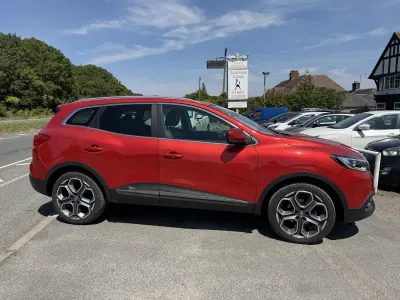 Used Renault Kadjar Dynamique 110 HP (80 kW) 2016 Red SUV