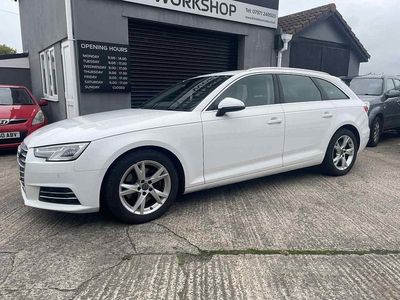 Used Audi A4 Sport 2016 White Estate