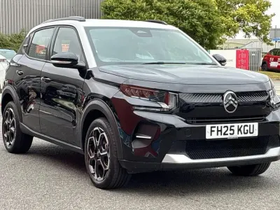 Used Citroën C3 101 HP (74 kW) 2025 Black SUV