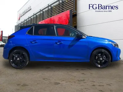 Usado Vauxhall Corsa Ultimate 99 HP (72 kW) 2023 Azul Citadino