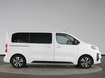Used Peugeot e-Traveller Allure 98 kW (134 HP) 2024 White MPV