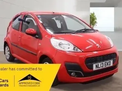 Second-hand Peugeot 107 Active 68 CP (50 kW) 2013 Roșu Hatchback