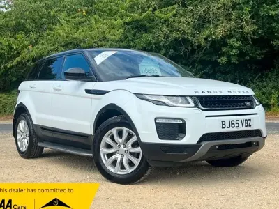 Used Land Rover Range Rover evoque SE 240 HP (176 kW) 2015 Hatchback