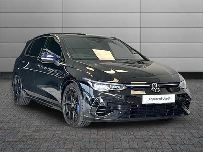 Second-hand VW Golf VIII R 328 CP (241 kW) 2024 Negru Hatchback