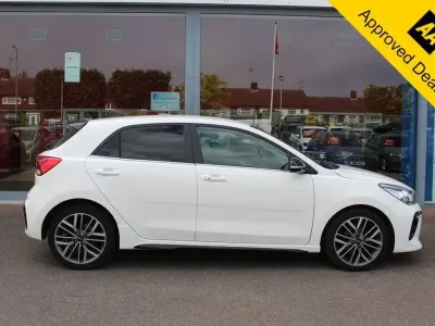 Used Kia Rio GT-Line S 118 HP (86 kW) 2019 White Hatchback