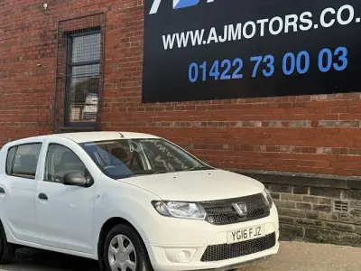 Used Dacia Sandero Ambiance 73 HP (53 kW) 2016 Hatchback
