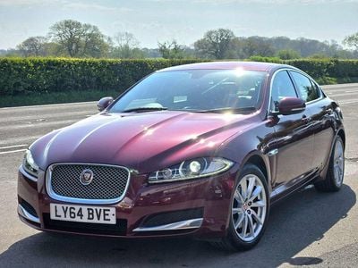 Used Jaguar XF Premium Luxury 200 HP (147 kW) 2014 Red Sedan