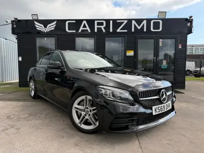 Käytetty Mercedes C300 AMG line 2019 Musta Sedan
