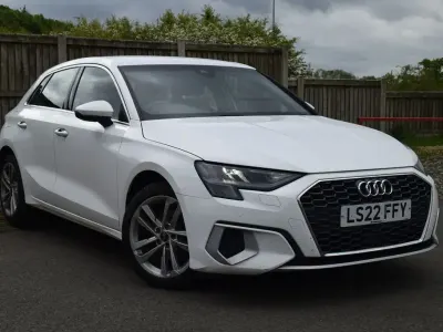 Used Audi A3 Sportback Sport 110 HP (80 kW) 2022 White Hatchback