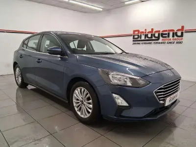 Used Ford Focus Titanium 125 HP (91 kW) 2021 Blue Hatchback