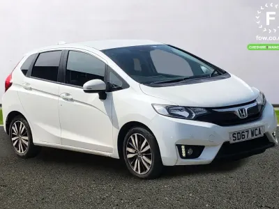 Używany Honda Jazz EX 102 KM (75 kW) 2017 Biały Hatchback