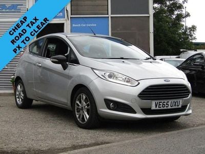 Silver Used 2015 Ford Fiesta Zetec Hatchback | £2,390 (Good price)